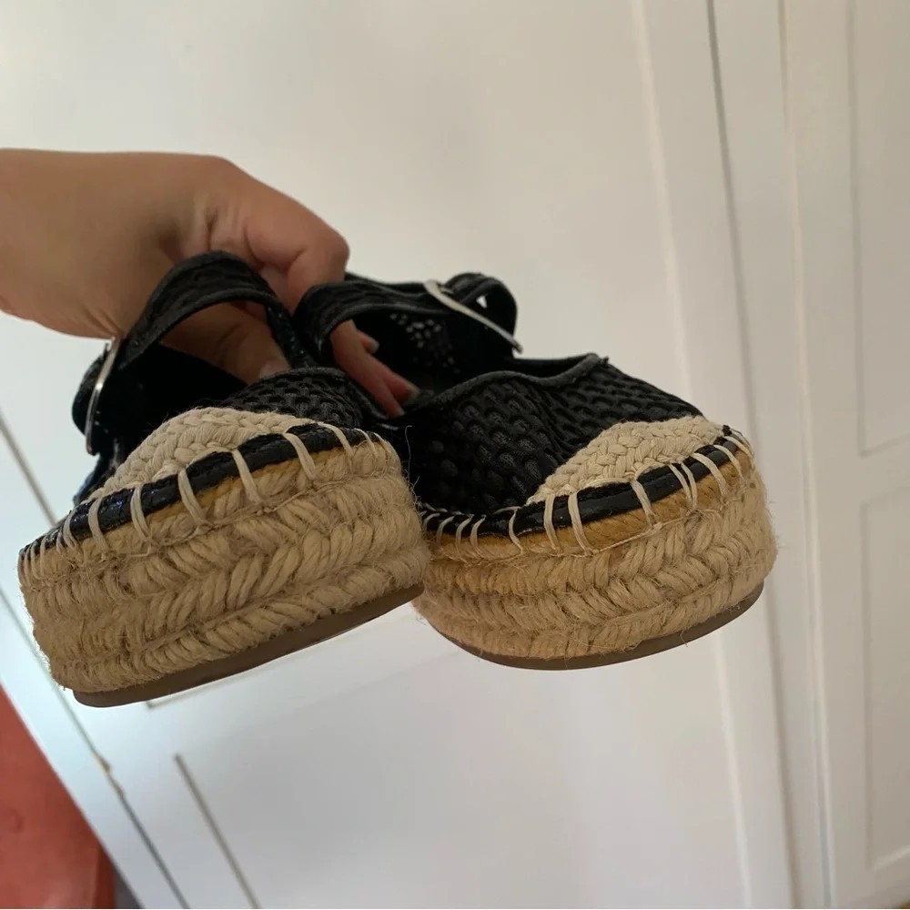 Wild Pair Black Mesh Buckle Espadrille Flat Shoes Size 5 ½